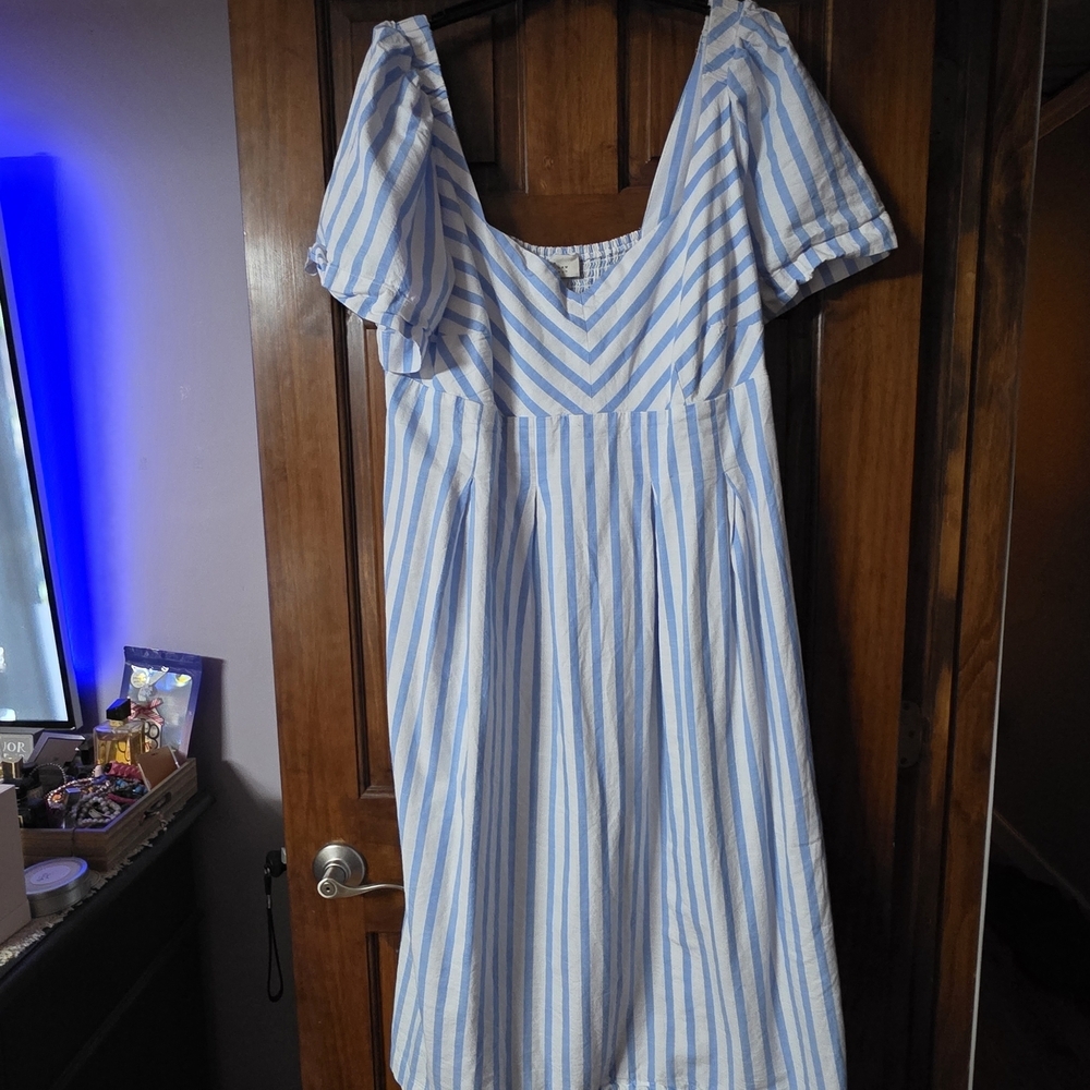 a new day Blue and White Dress Size 17